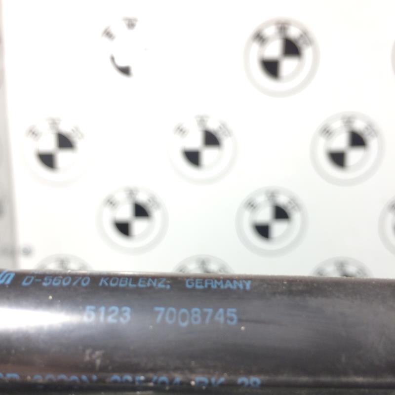 Verin de coffre BMW SERIE 5 E61 TOURING PHASE 1 BREAK Diesel - 1