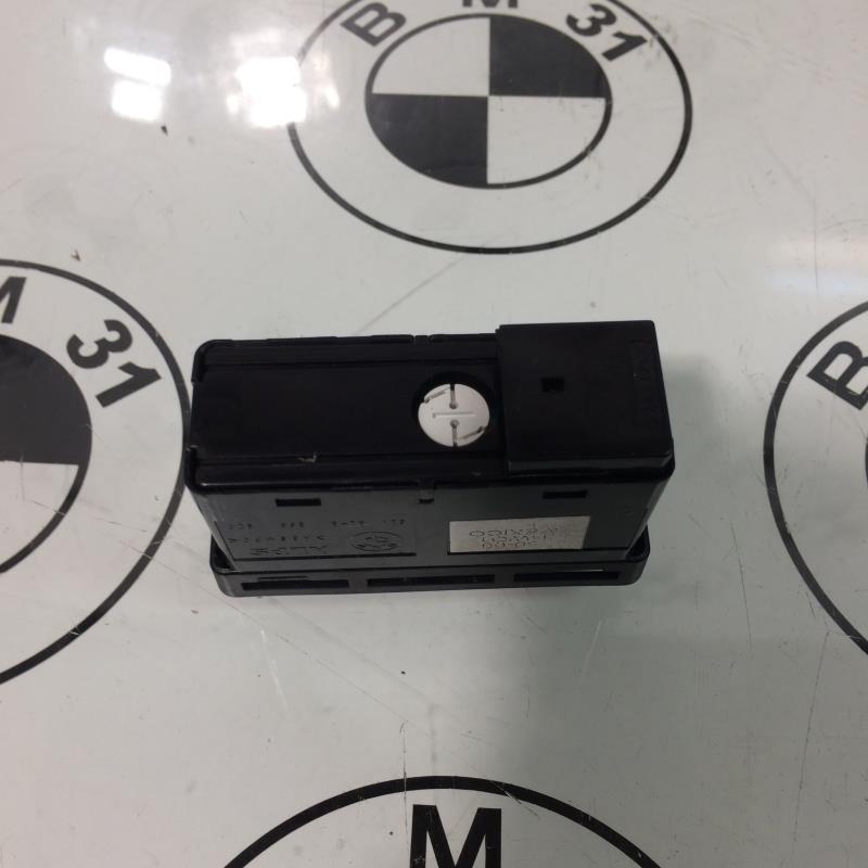 Bouton de warning BMW SERIE 3 E46 PHASE 1 Essence - 1