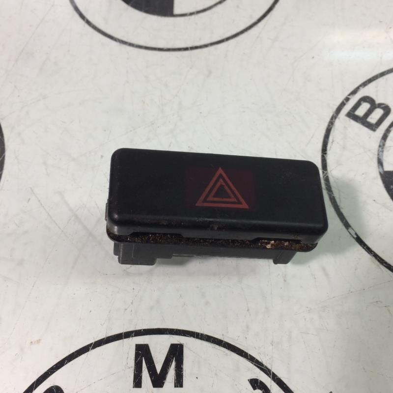 Bouton de warning BMW SERIE 5 E39 TOURING PHASE 1 BREAK Diesel - 1