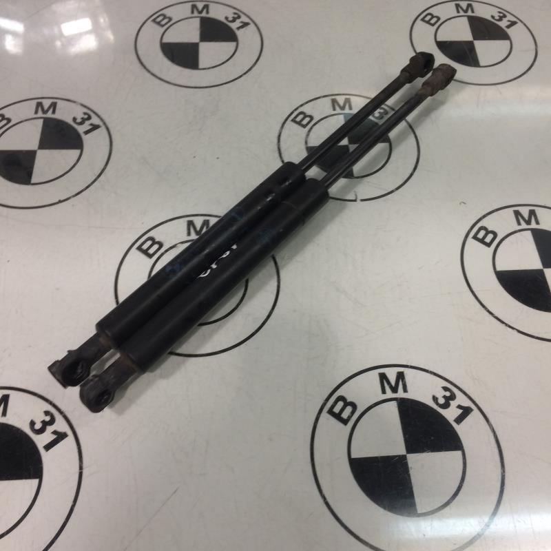 Verin de capot BMW SERIE 3 E46 COMPACT PHASE 2 Diesel - 1