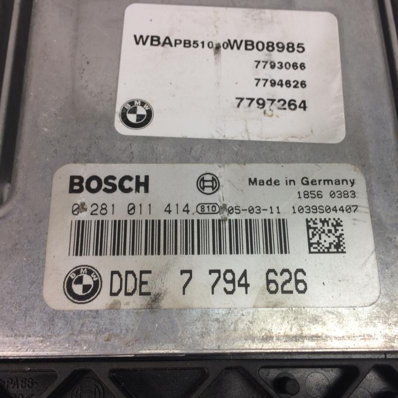 Calculateur BMW X3 E83 PHASE 1  - 1