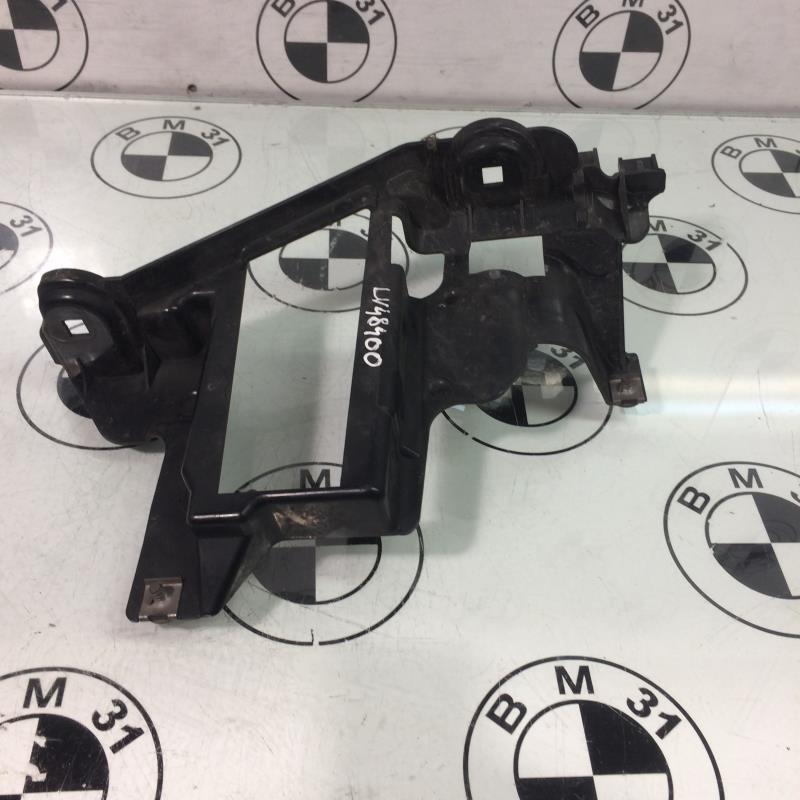 Support de phare droit (tôle) BMW X5 E53  - 1