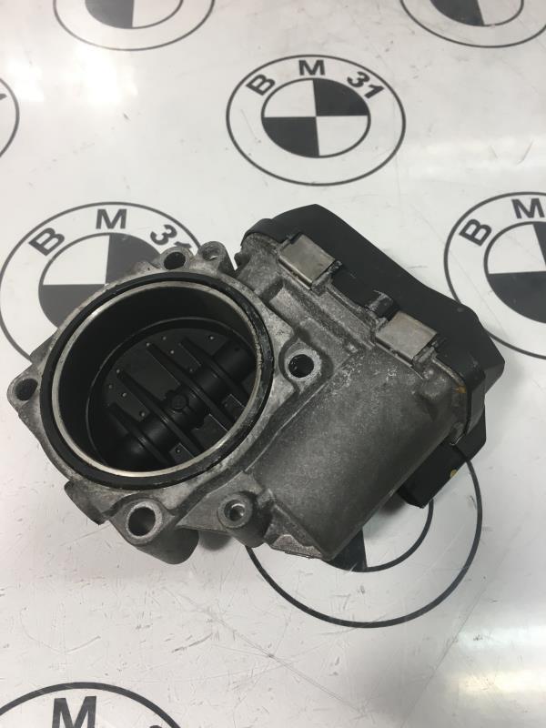 Boitier papillon BMW SERIE 1 E87 PHASE 2  - 1