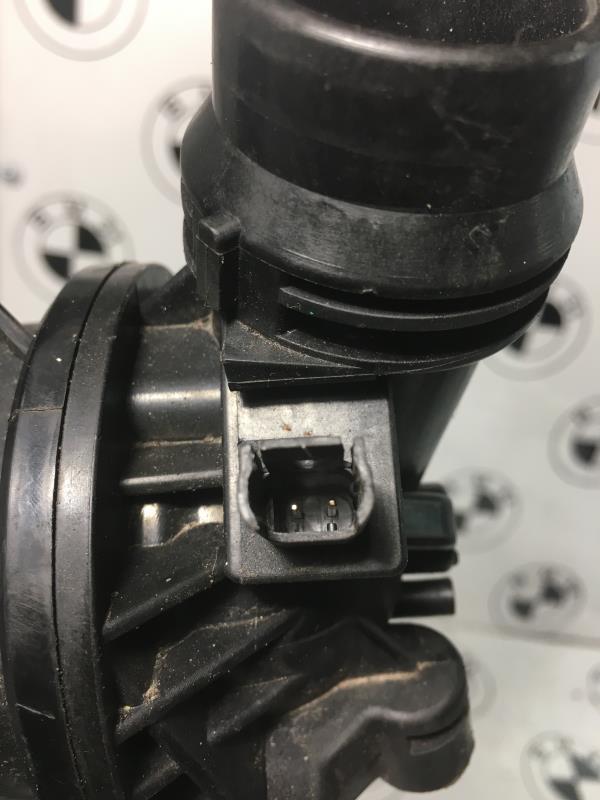 Boitier eau BMW SERIE 1 E87 PHASE 2  - 1