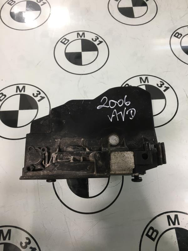 Serrure avant droit BMW X3 E83 PHASE 2 Diesel - 1
