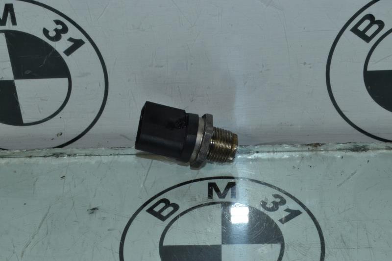Capteur de pression de rampe injection BMW X1 E84 PHASE 1  - 1