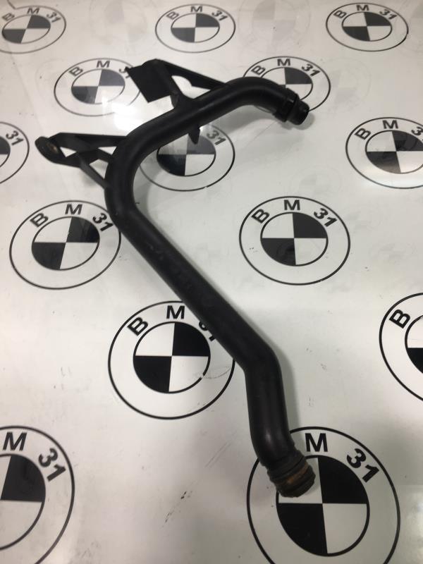 Boitier eau BMW X3 E83 PHASE 1  - 1