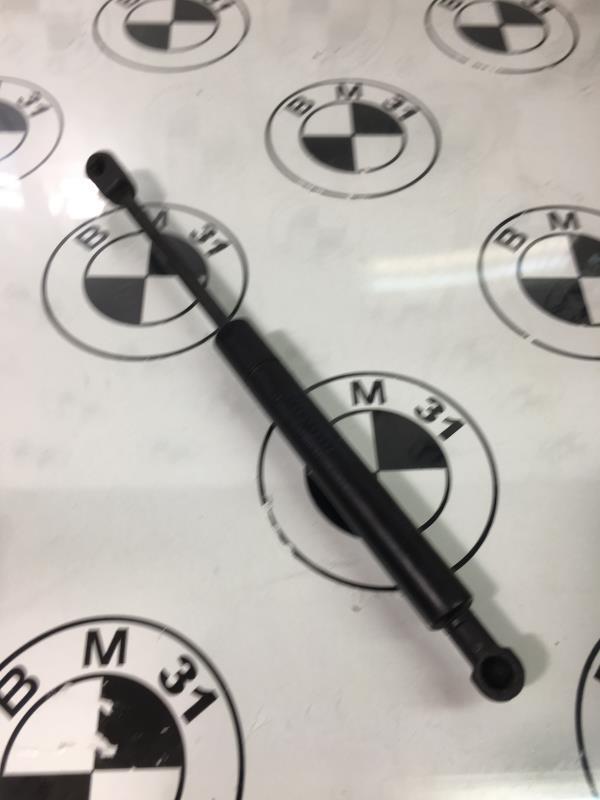 Verin de capot BMW X3 E83 PHASE 1  - 1
