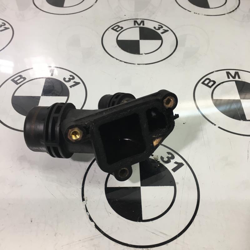 Boitier eau BMW SERIE 1 E87 PHASE 2  - 1