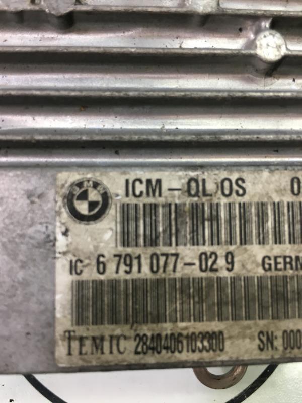 Calculateur BMW X5 E70 PHASE 1  - 1
