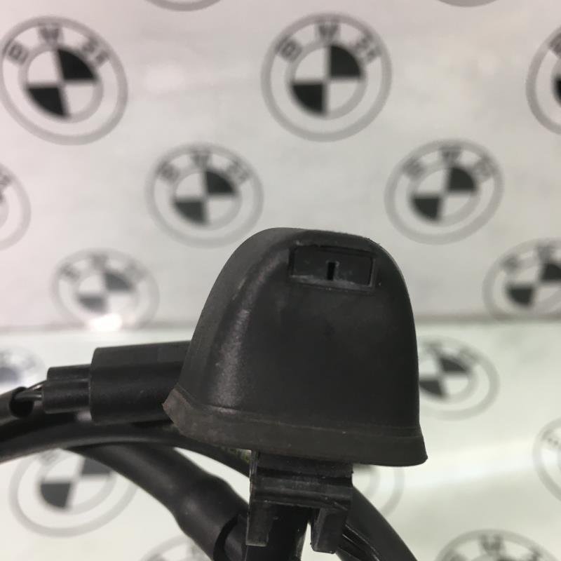 Gicleur lave glace BMW SERIE 3 E90 PHASE 1 Essence - 1