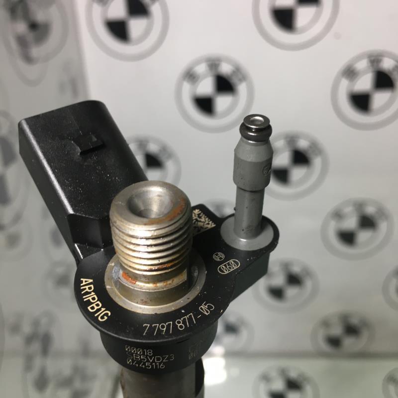 Injecteurs BMW SERIE 1 E81  - 1