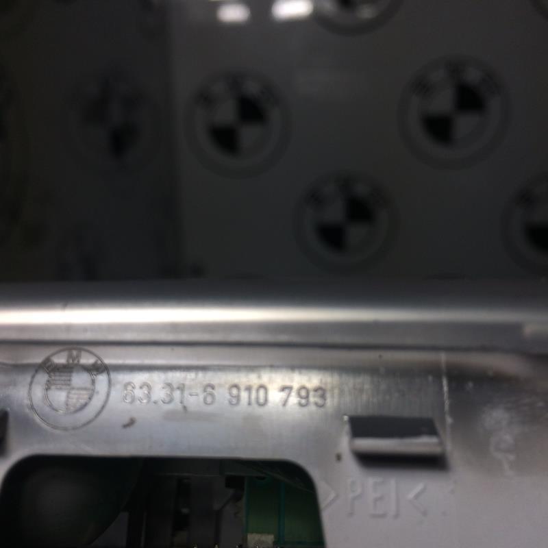 Eclairage de plafonnier BMW SERIE 5 E60 PHASE 1  - 1