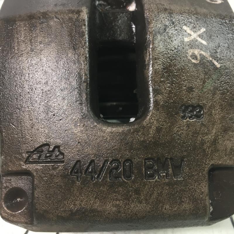 Pinza freni posteriore destra BMW X6 E71 PHASE 2 Diésel - 1