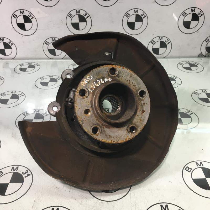 Fusee arriere droit BMW X5 E53  - 1