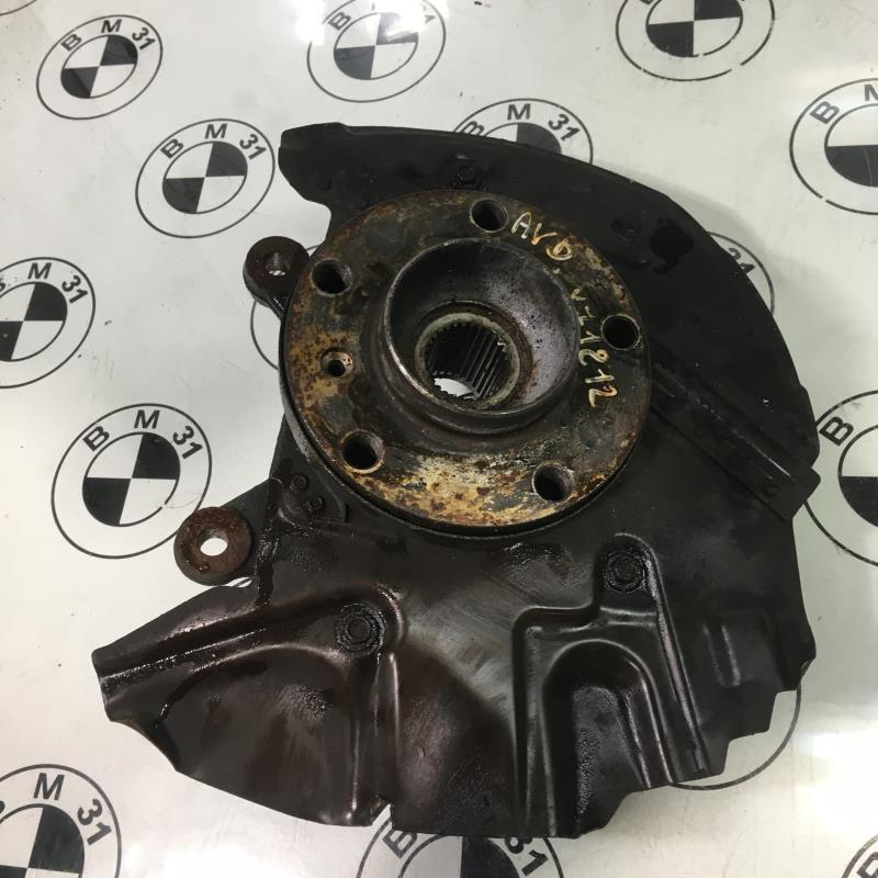 Fusee avant droit BMW X5 E53  - 1