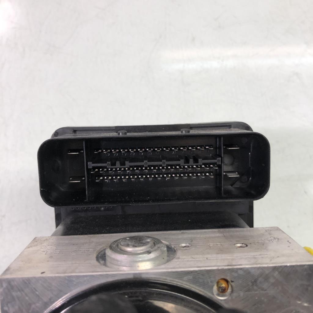 Blocco ABS (antibloccaggio freni) BMW SERIE 1 E88 CABRIO Gasolina - 1