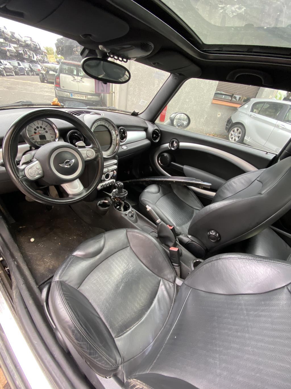 Levier frein à main MINI MINI 2 R56 PHASE 1 Essence - 1