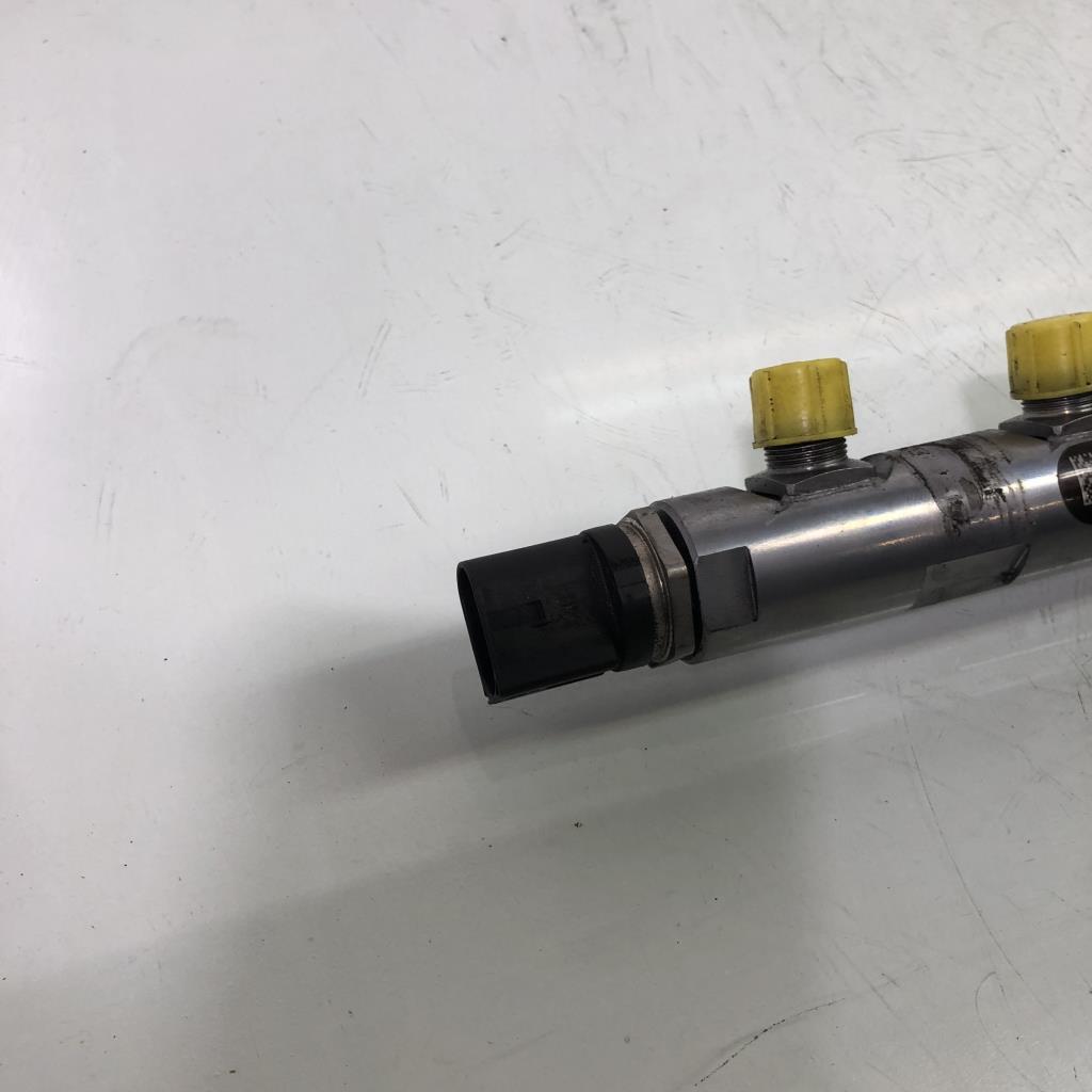 Rampe injection BMW SERIE 3 E91 TOURING PHASE 2 BREAK Diesel - 1