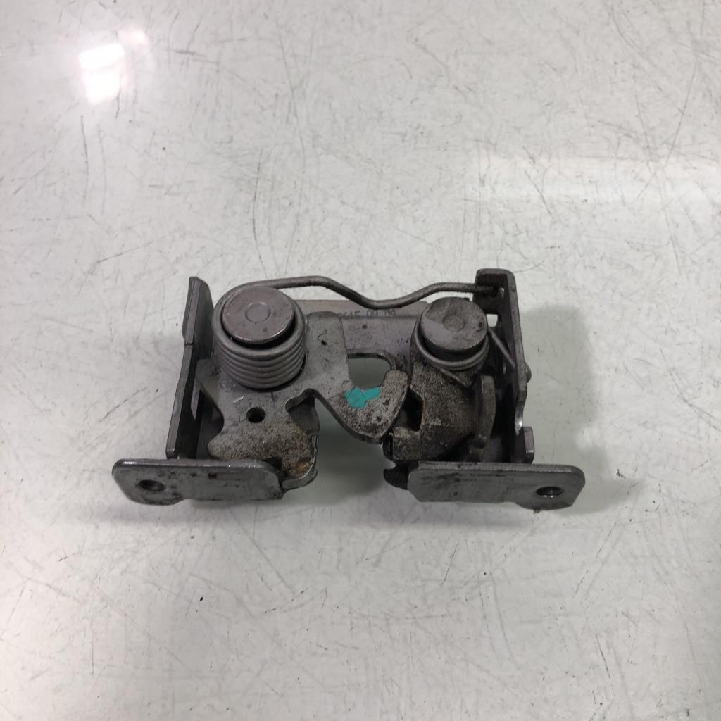 Serrure de capot BMW X6 F16  - 1