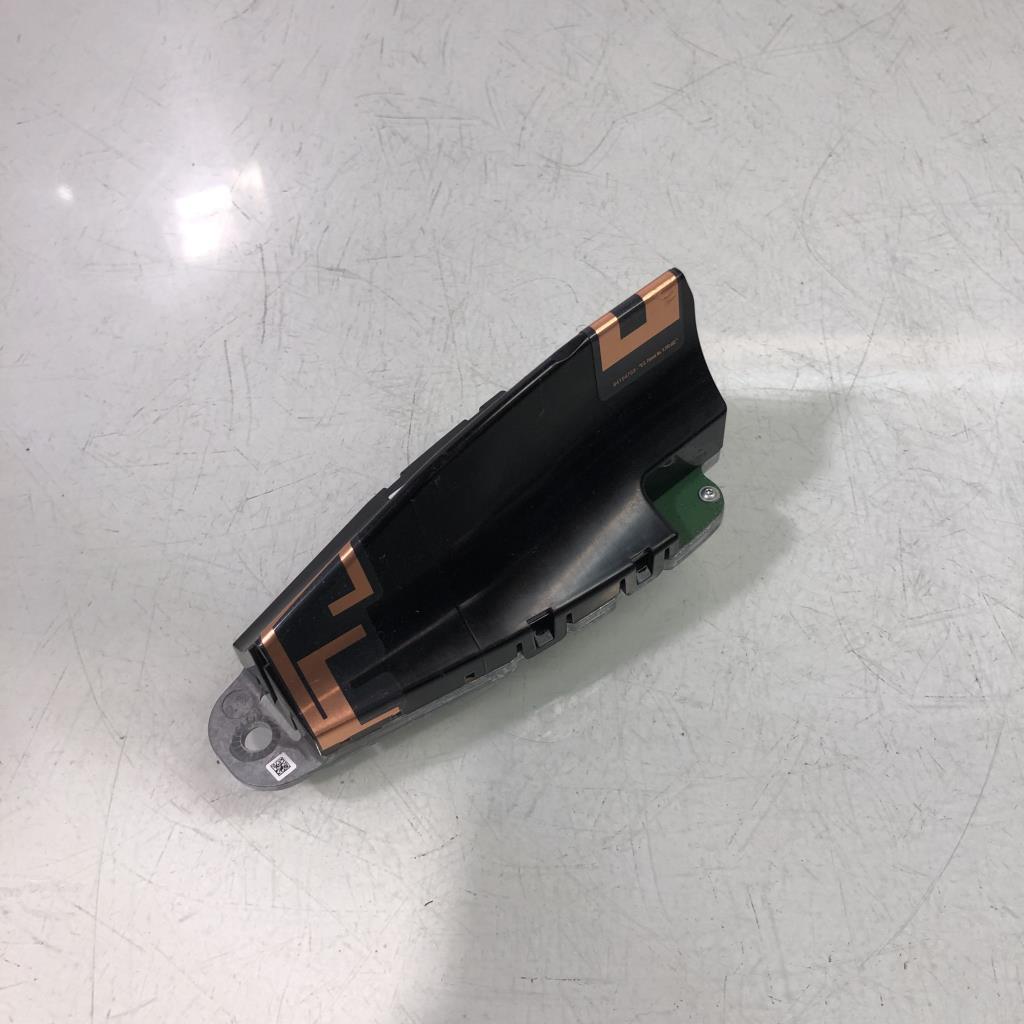 Antenne BMW SERIE 1 F40  - 1