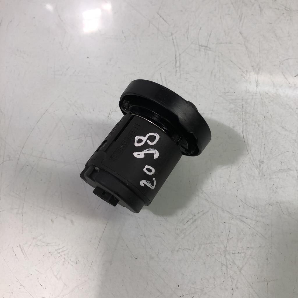Bouton/Interrupteur BMW SERIE 5 E39 TOURING PHASE 1 BREAK Diesel - 1