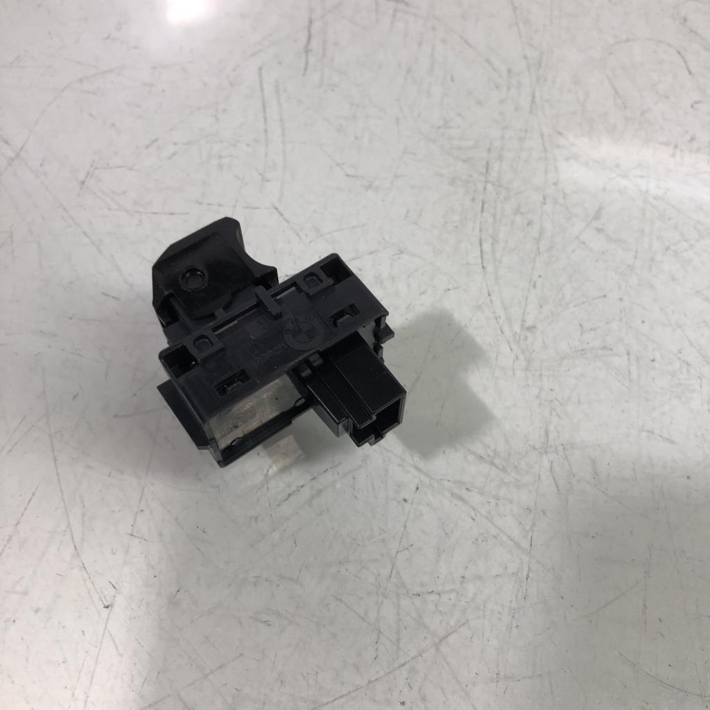 Bouton/Interrupteur BMW X1 U11  - 1
