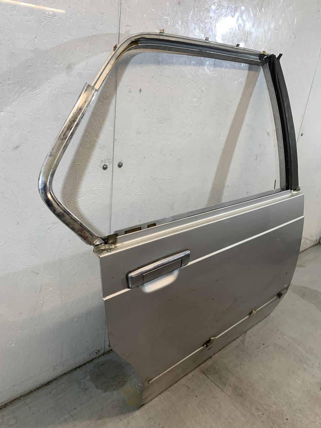 Puerta trasera derecha BMW SERIE 7 E23  - 1