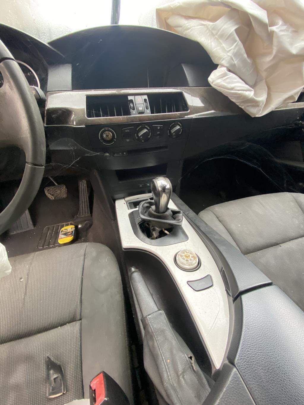 Bouton de warning BMW SERIE 5 E60 PHASE 1  - 1
