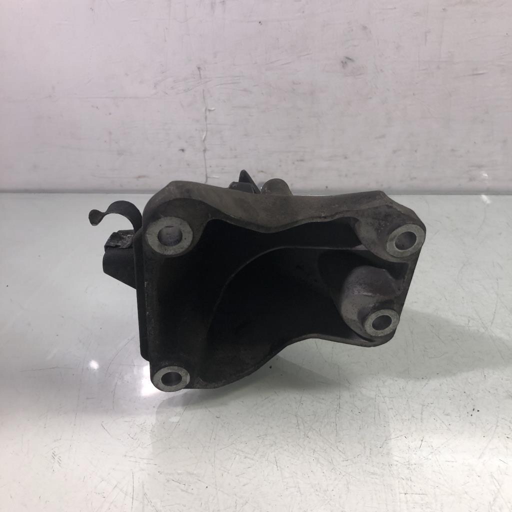 Supporto motore destro BMW SERIE 1 E81 Diésel - 1