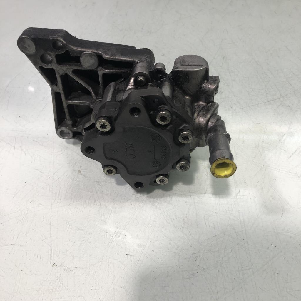 Pompe de direction BMW SERIE 3 E90 PHASE 1  - 1