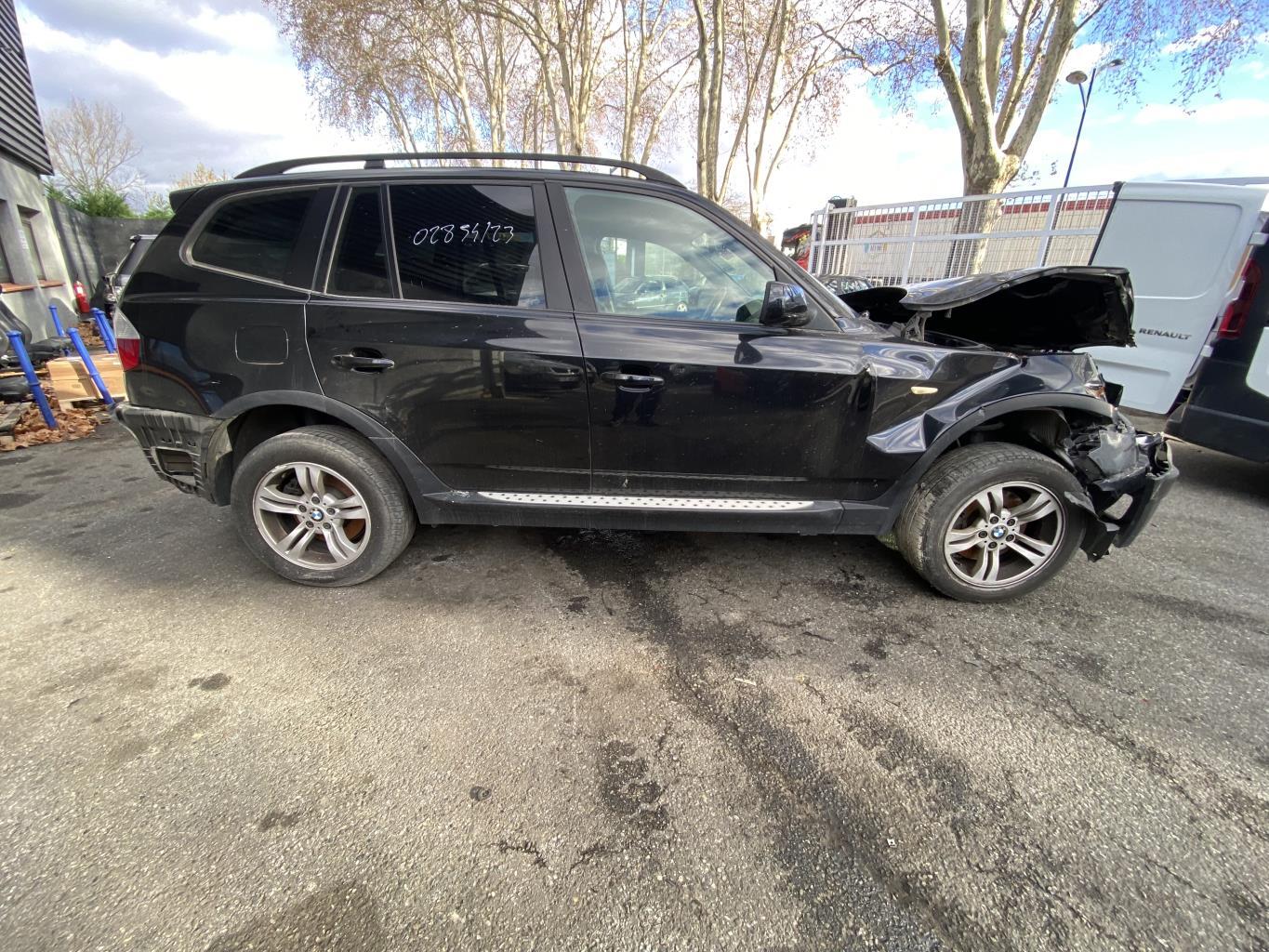 Support poignee porte arriere droite BMW X3 E83 PHASE 1 Diesel - 1