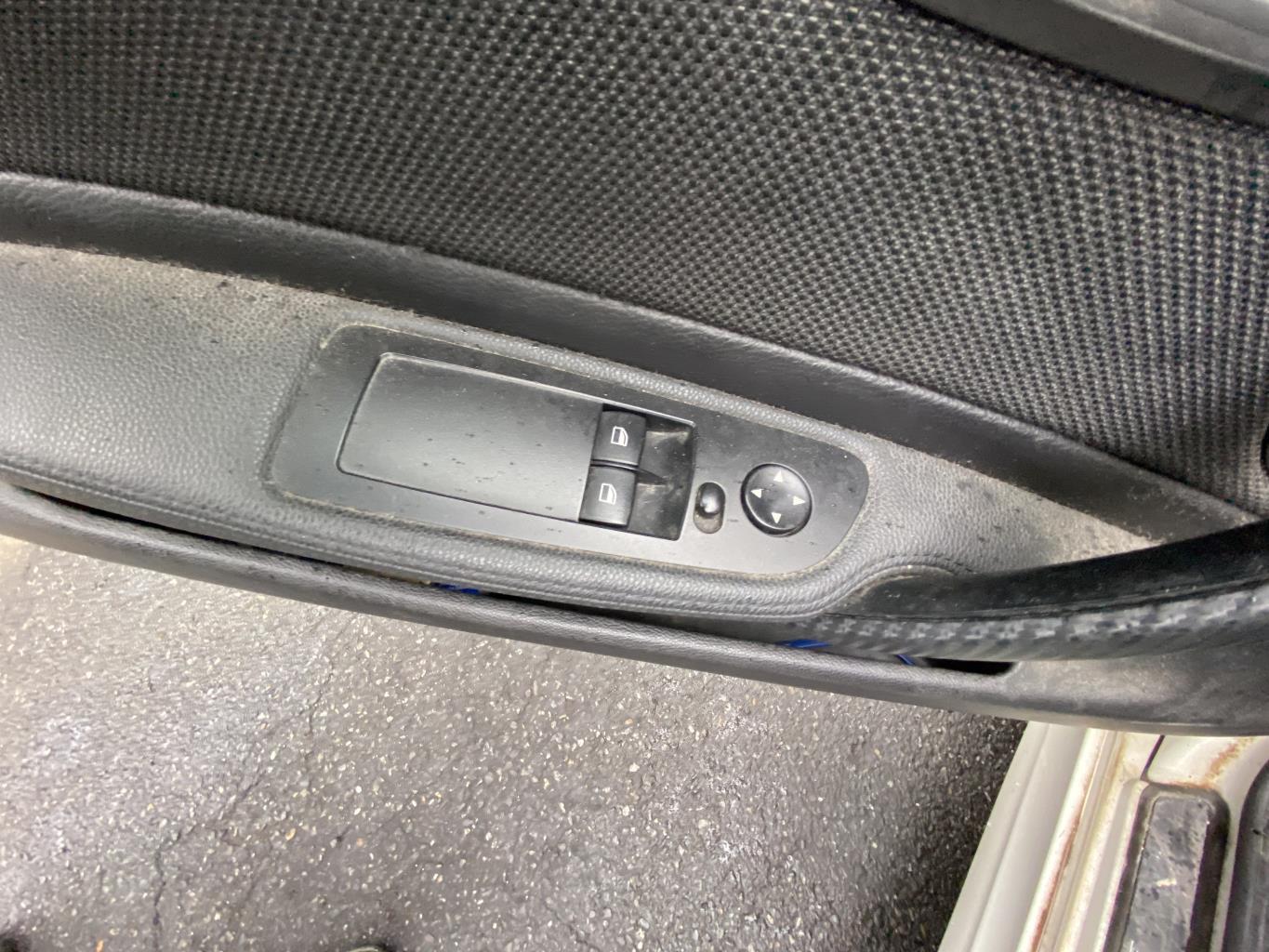 Interruttore lavacristalli anteriore sinistro BMW SERIE 1 E81 Gasolina - 1