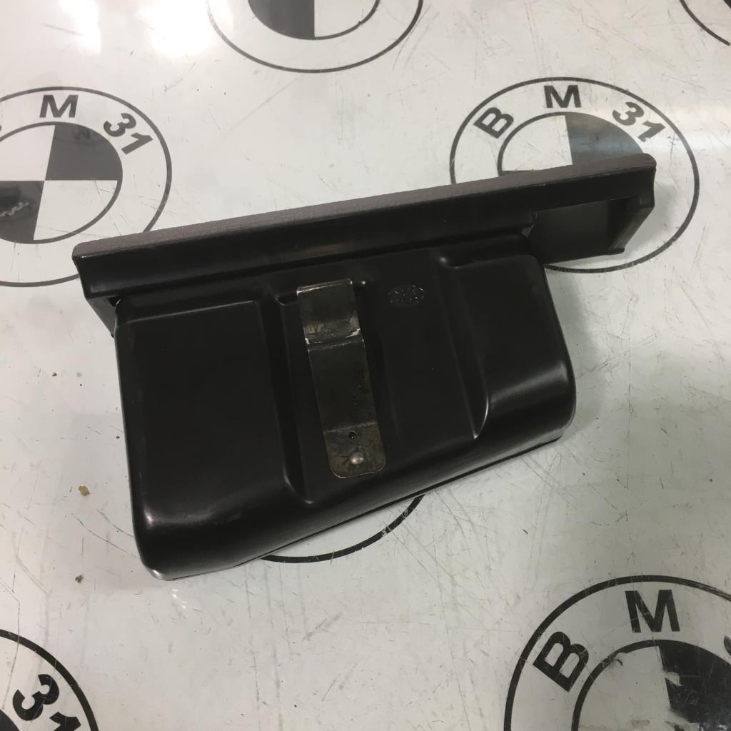 Cendrier BMW SERIE 7 E32 Essence - 1