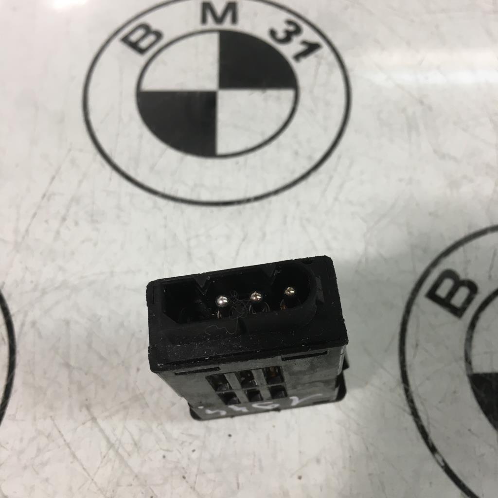 Bouton/Interrupteur BMW SERIE 7 E32 Essence - 1