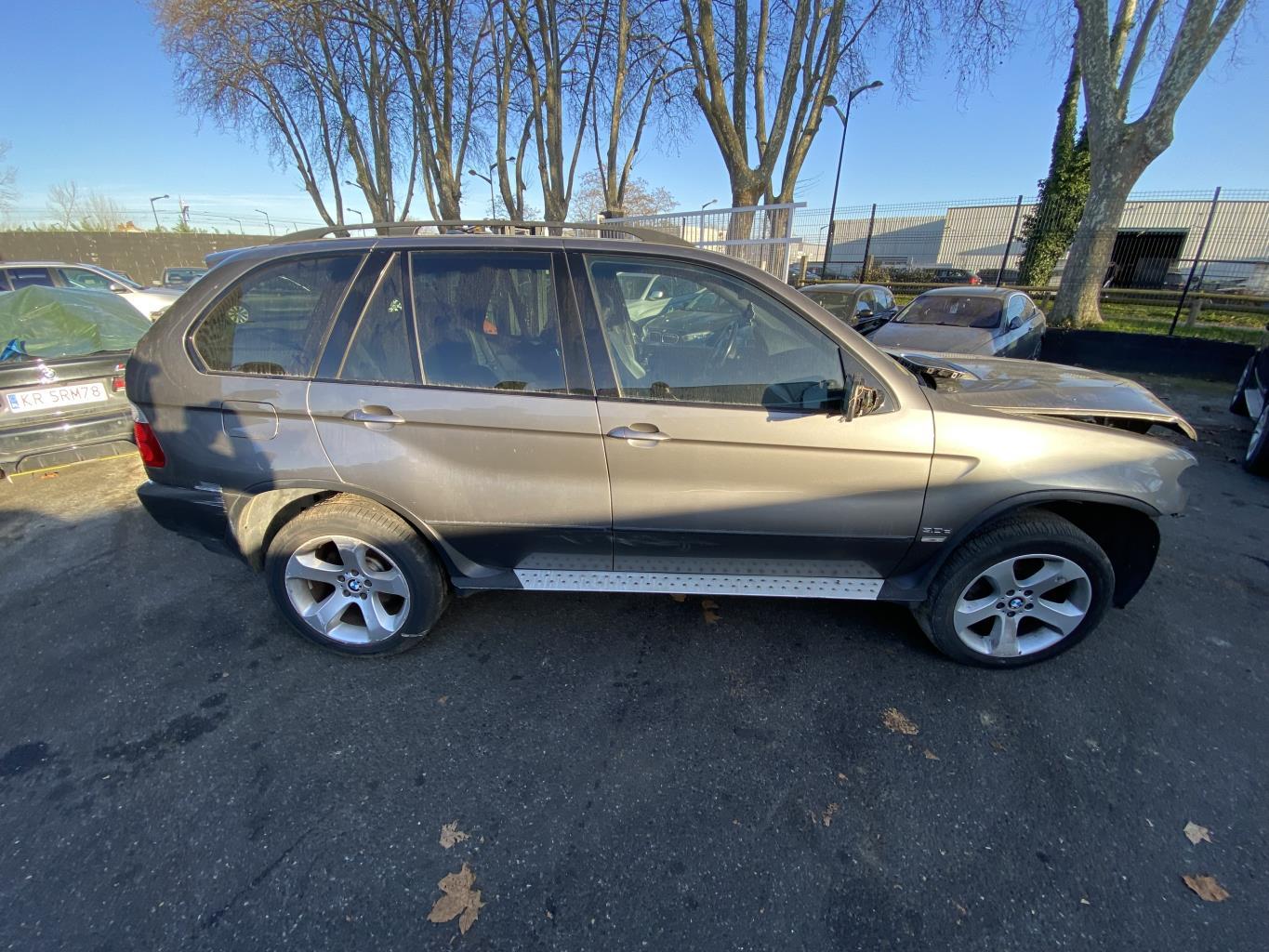 Serratura posteriore destra BMW X5 E53 Diésel - 1