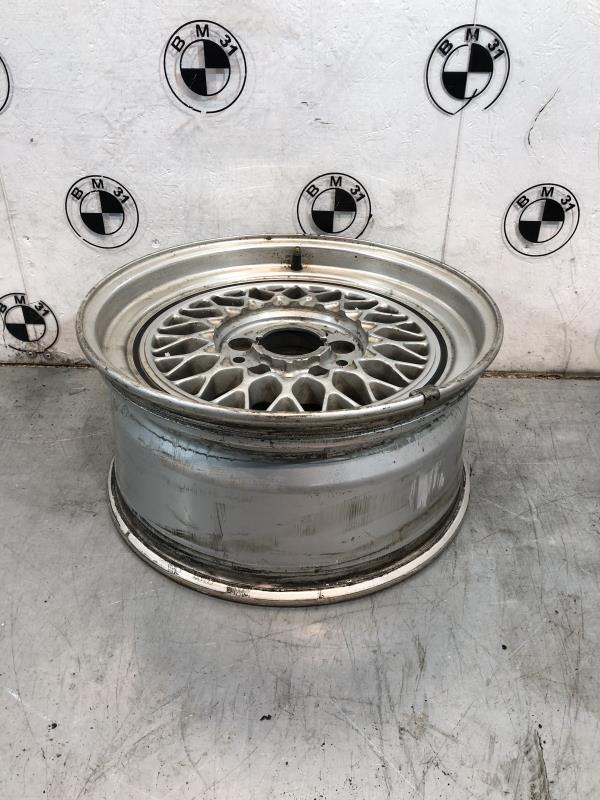 Jante BMW SERIE 5 E34  - 1
