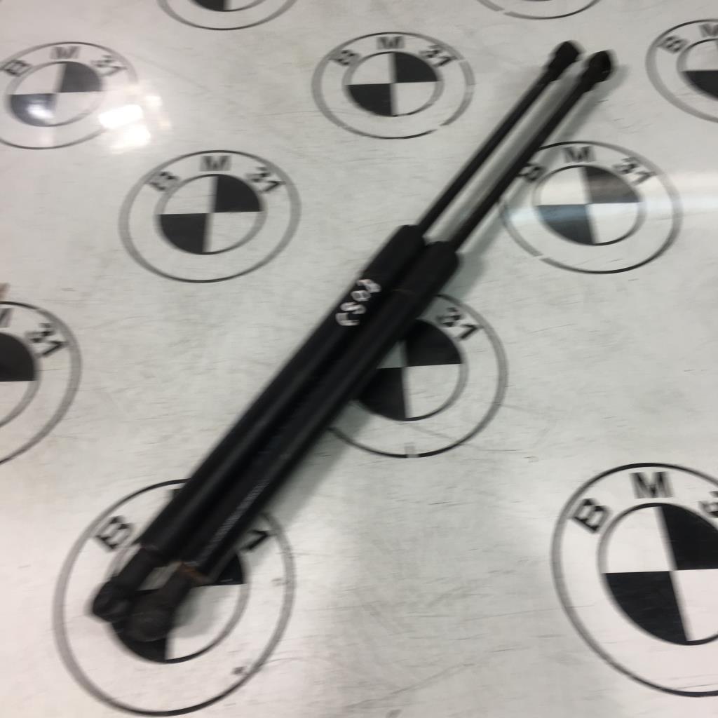 Verin de capot BMW SERIE 3 E91 TOURING PHASE 1 BREAK Diesel - 1