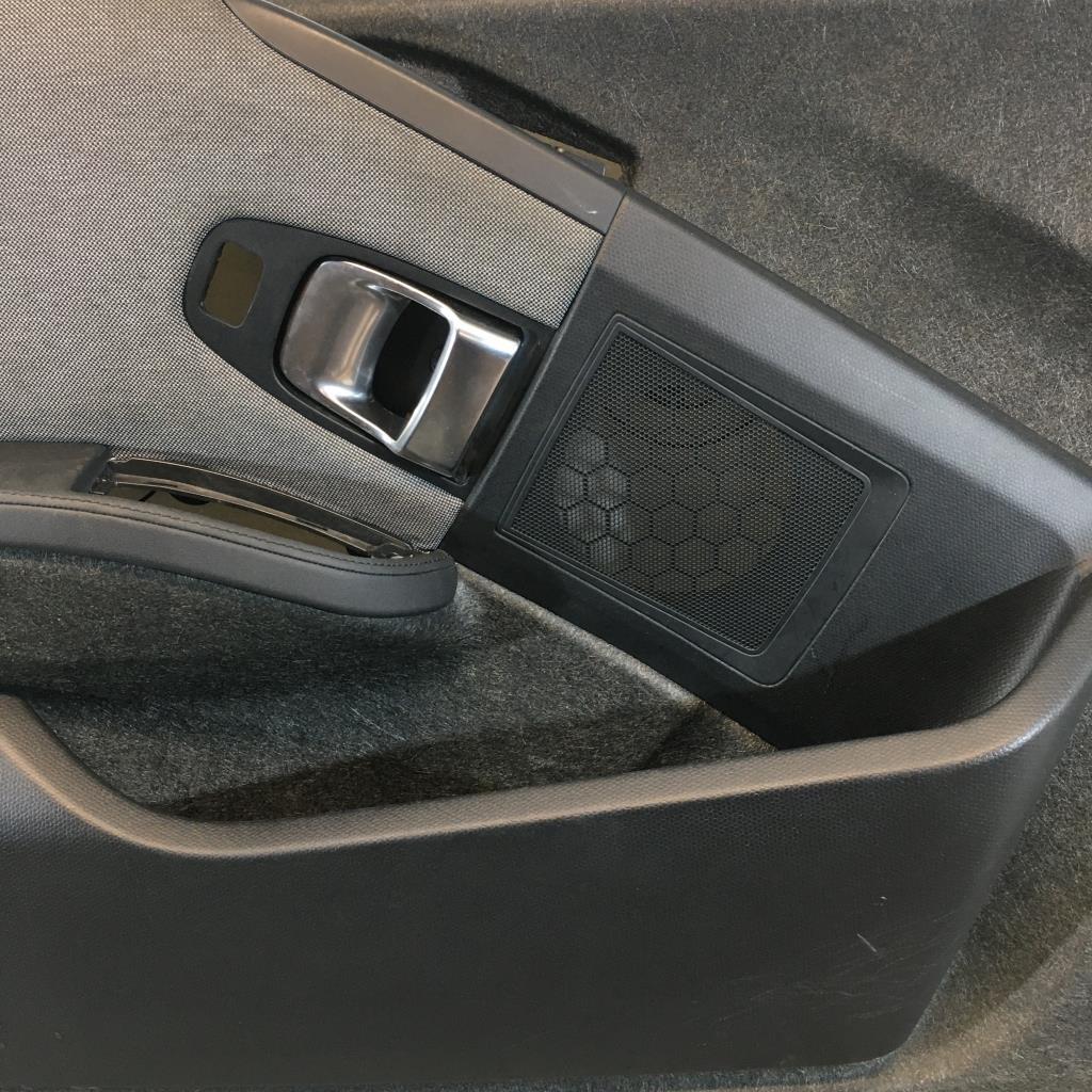 Panel de puerta delantera izquierda BMW I3 PHASE 2  - 1