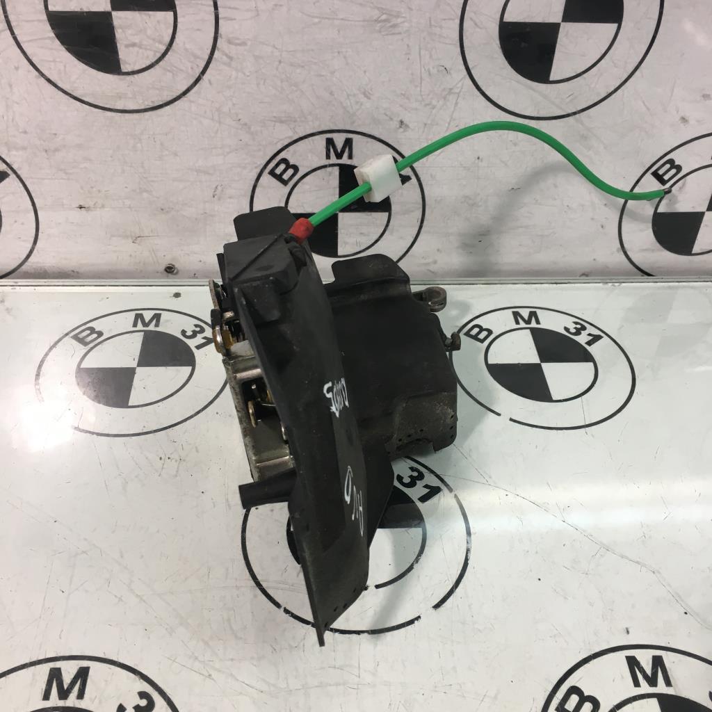 Serrure avant droit BMW SERIE 5 E39  - 1