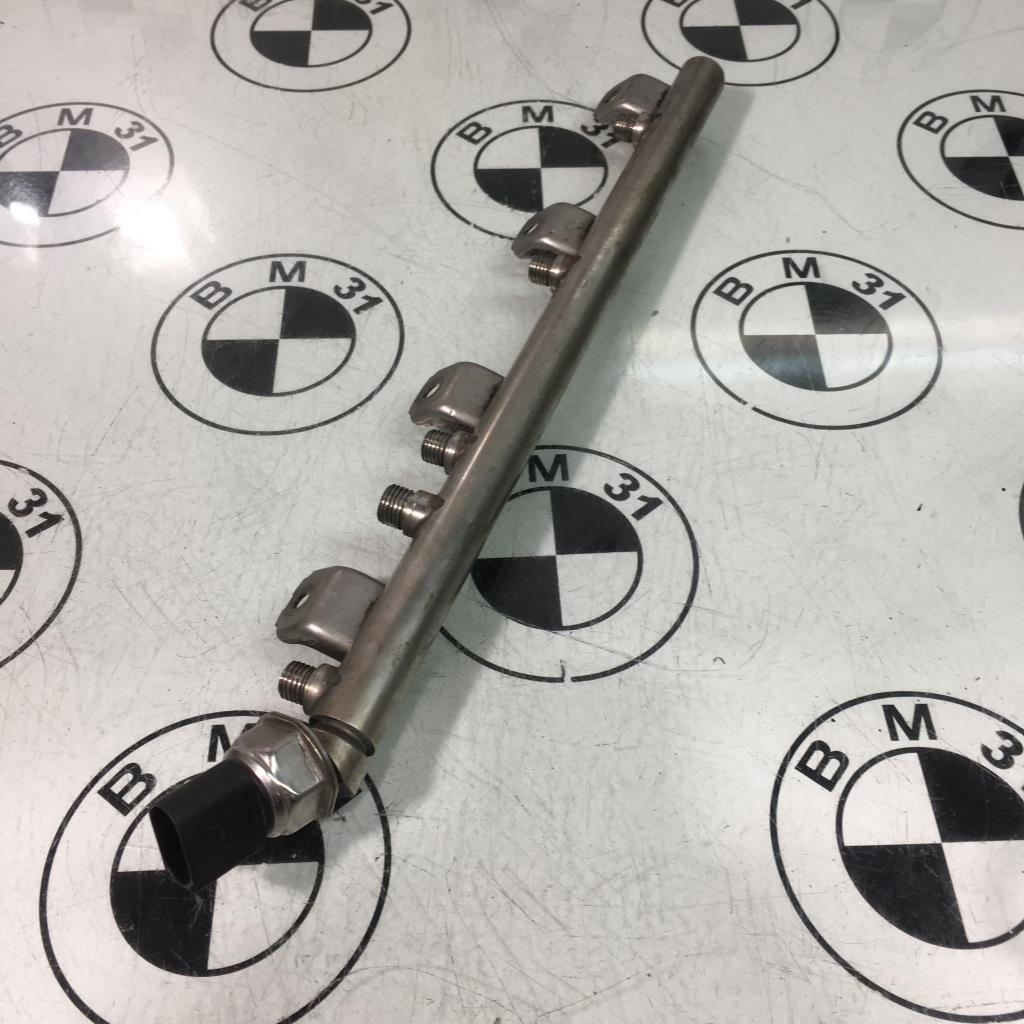 Rampe injection BMW X6 E71 PHASE 1 Essence - 1