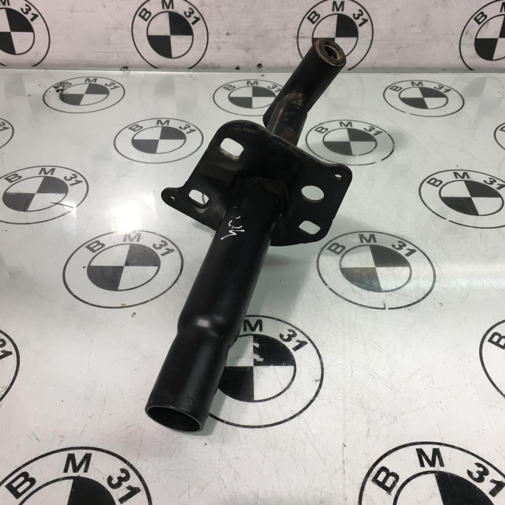 Support de pare chocs avant BMW SERIE 5 E39  - 1