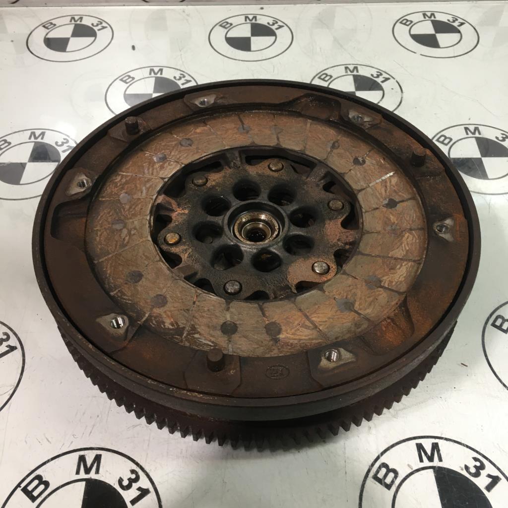 Volano BMW SERIE 5 F10 PHASE 1  - 1