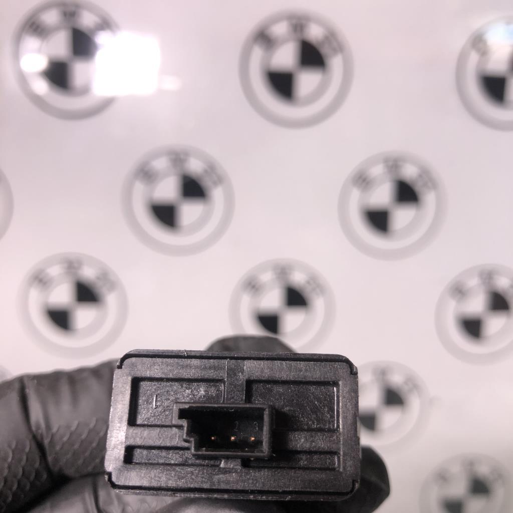 Bouton/Interrupteur BMW SERIE 5 E39 PHASE 1 Essence - 1