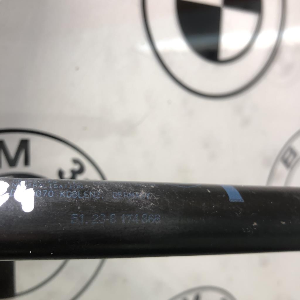 Verin de capot BMW SERIE 5 E39 PHASE 1 Essence - 1