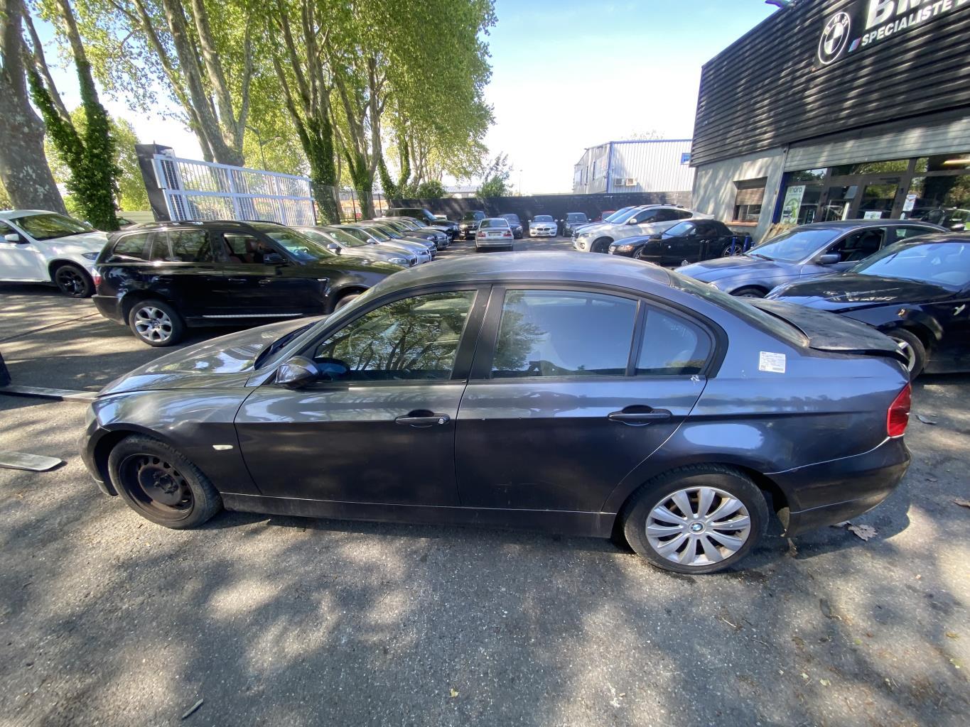 Maniglia portiera posteriore sinistra BMW SERIE 3 E90 PHASE 1 Diésel - 1