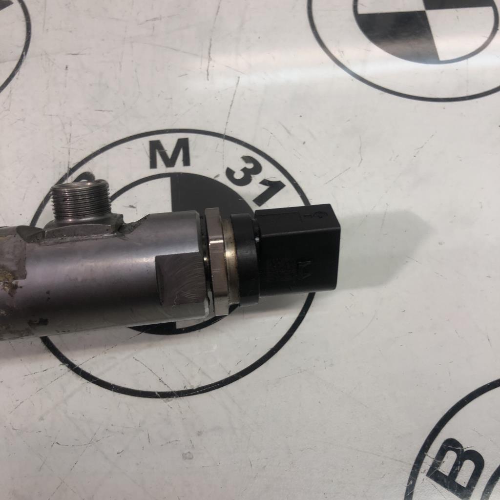 Rampe injection BMW SERIE 3 E90 PHASE 1  - 1