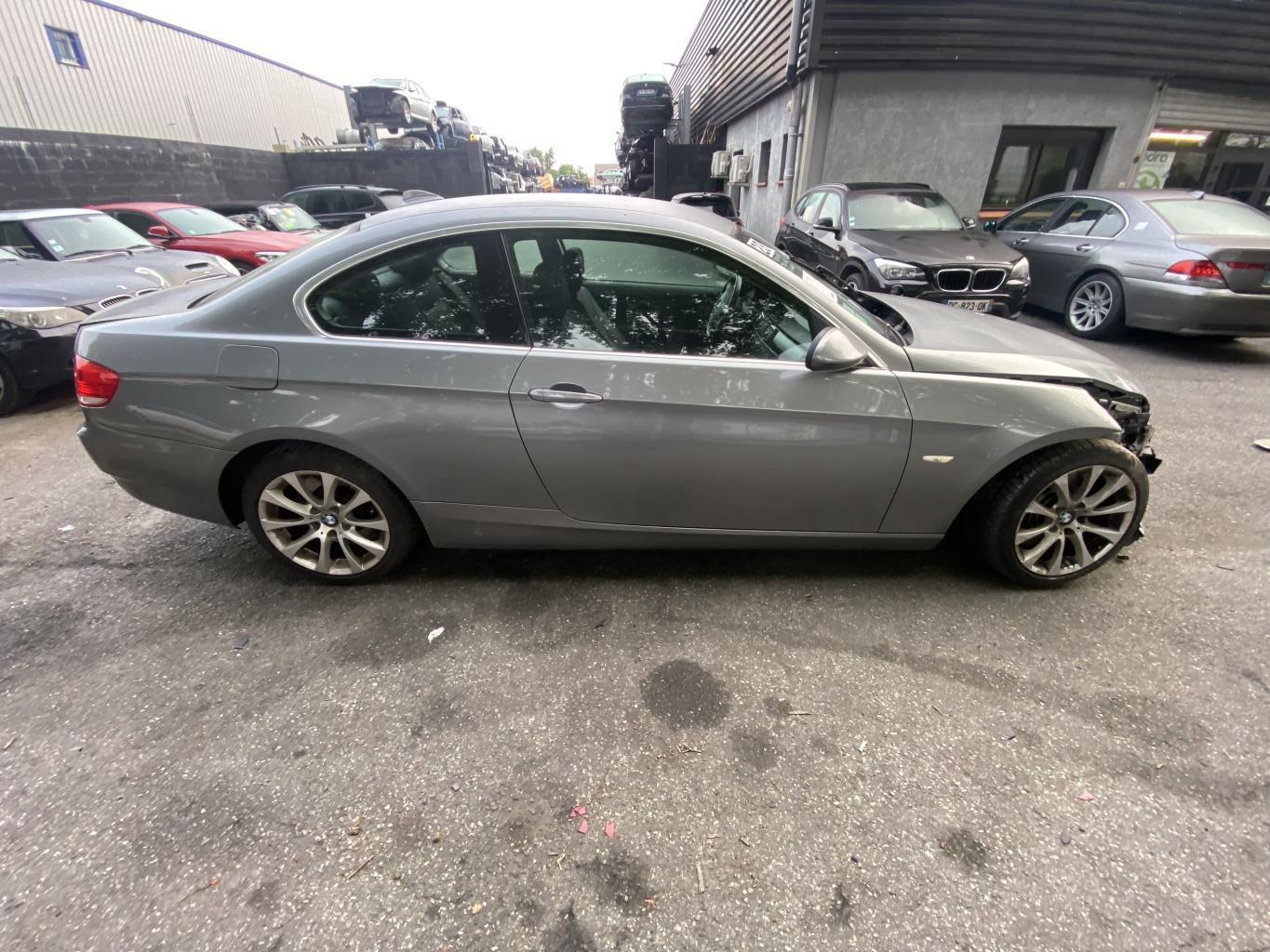 Giunto cardanico posteriore destro (trasmissione) BMW SERIE 3 E92 COUPE PHASE 1 Diésel - 1