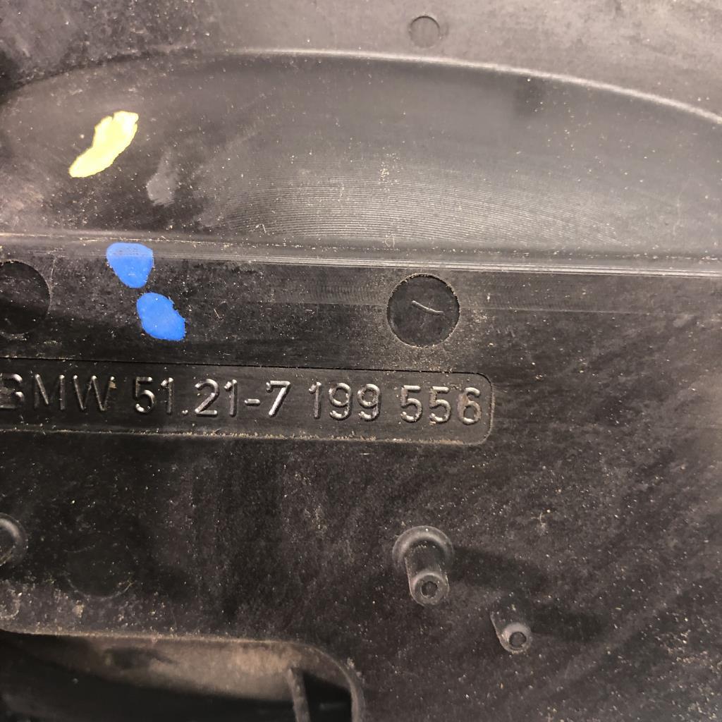 Support poignee porte avant droite BMW X3 E83 PHASE 2 Diesel - 1
