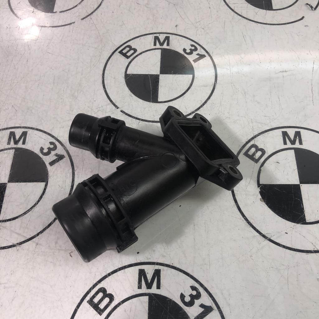 Boitier eau BMW SERIE 3 E46 COUPE PHASE 2 Diesel - 1